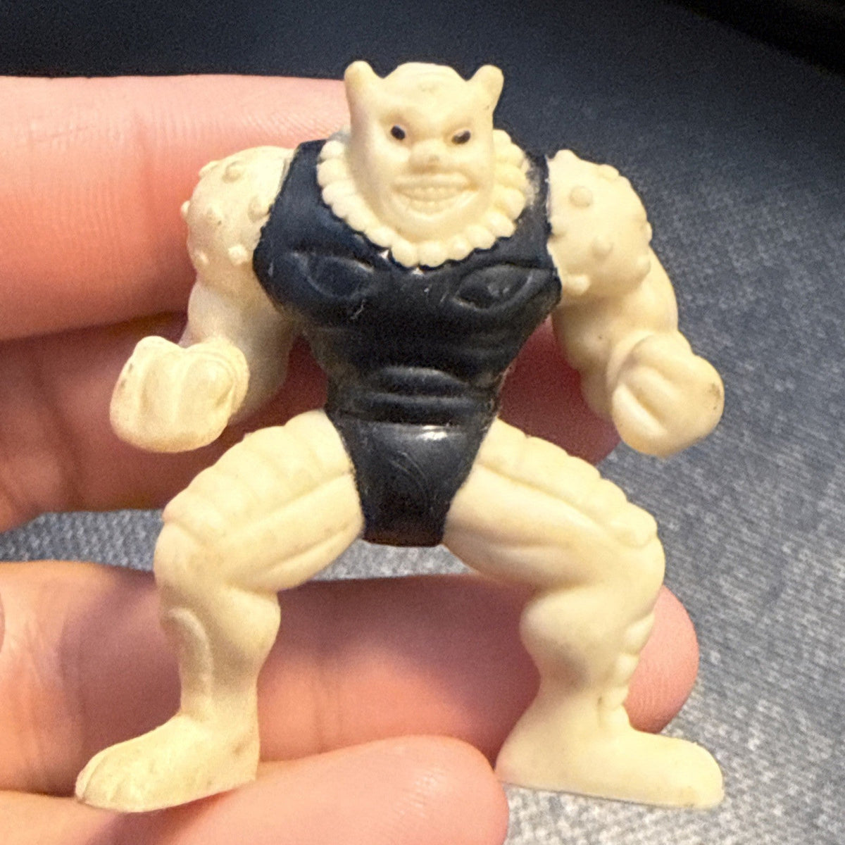Monster Wrestlers In My Pocket Grunt #19 Flesh Variant Promo Long John Silvers