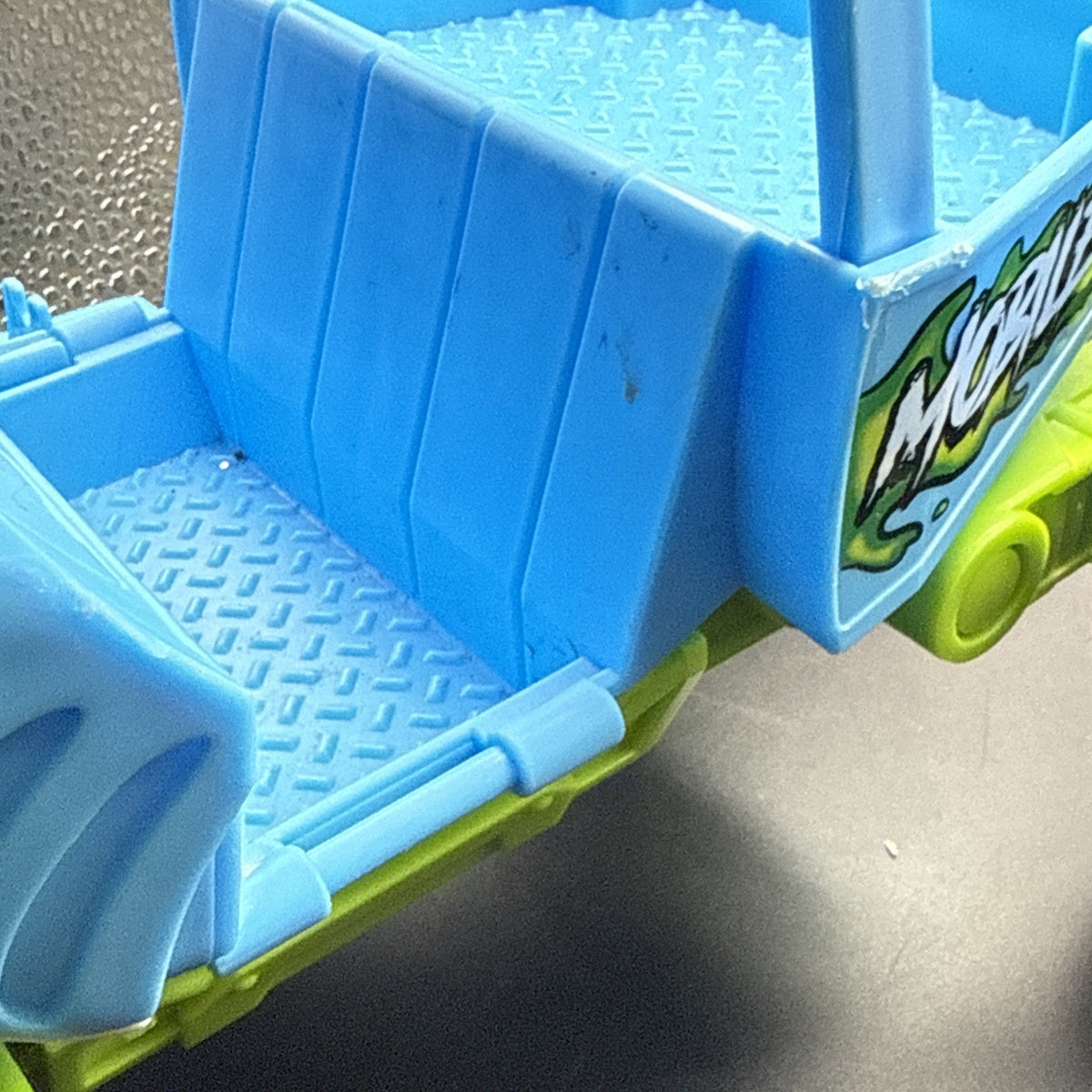 Goo Jit Zu Heroes Stretch And Strike Thrash Mobile Monster Truck - Pre-Owned