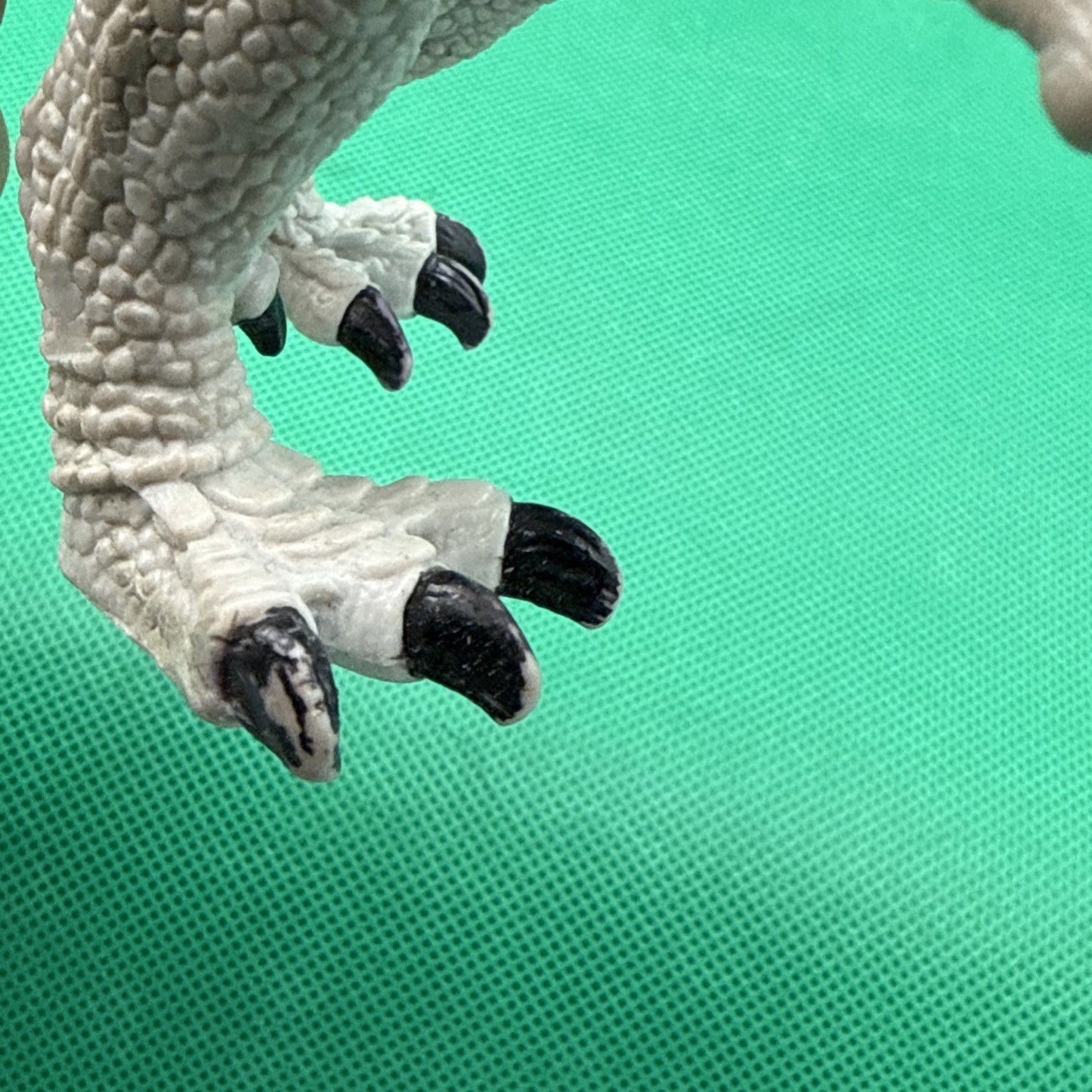 Vintage 2000 Hasbro Jurassic Park III Spinosaurus Dinosaur Action Figure
