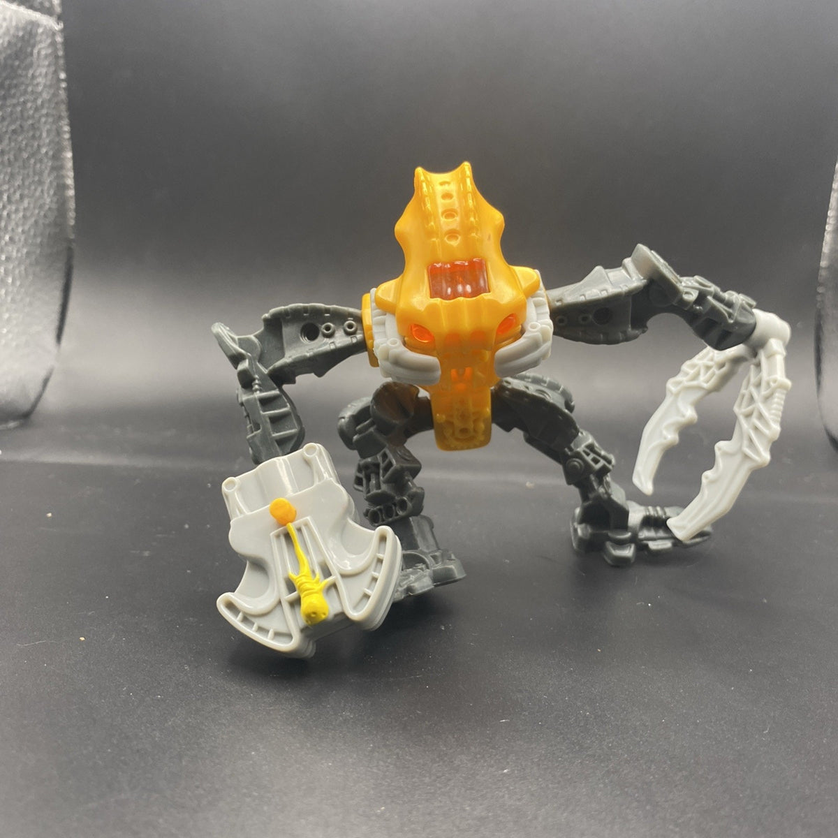 2007 McDonald's LEGO #8 Bionicle Barraki Happy Meal Toy - Carapar
