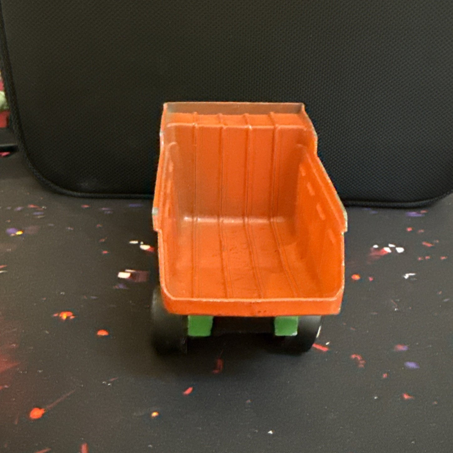Vintage Tootsie Toy Dump Truck Green And Orange 5.75” Long Pressed Metal Car