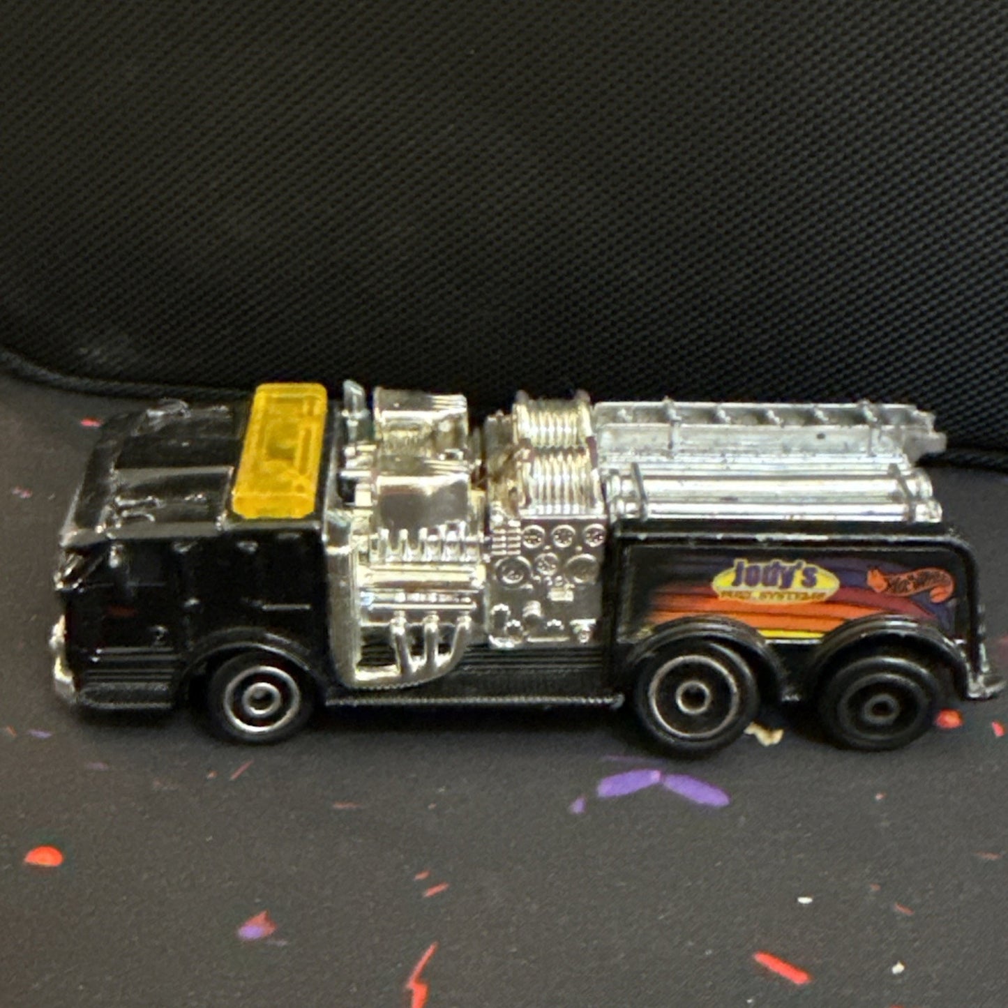 Vintage￼ 1999 Hot Wheels Mattel Jody's Fuel Systems Black Truck Haulers 5"