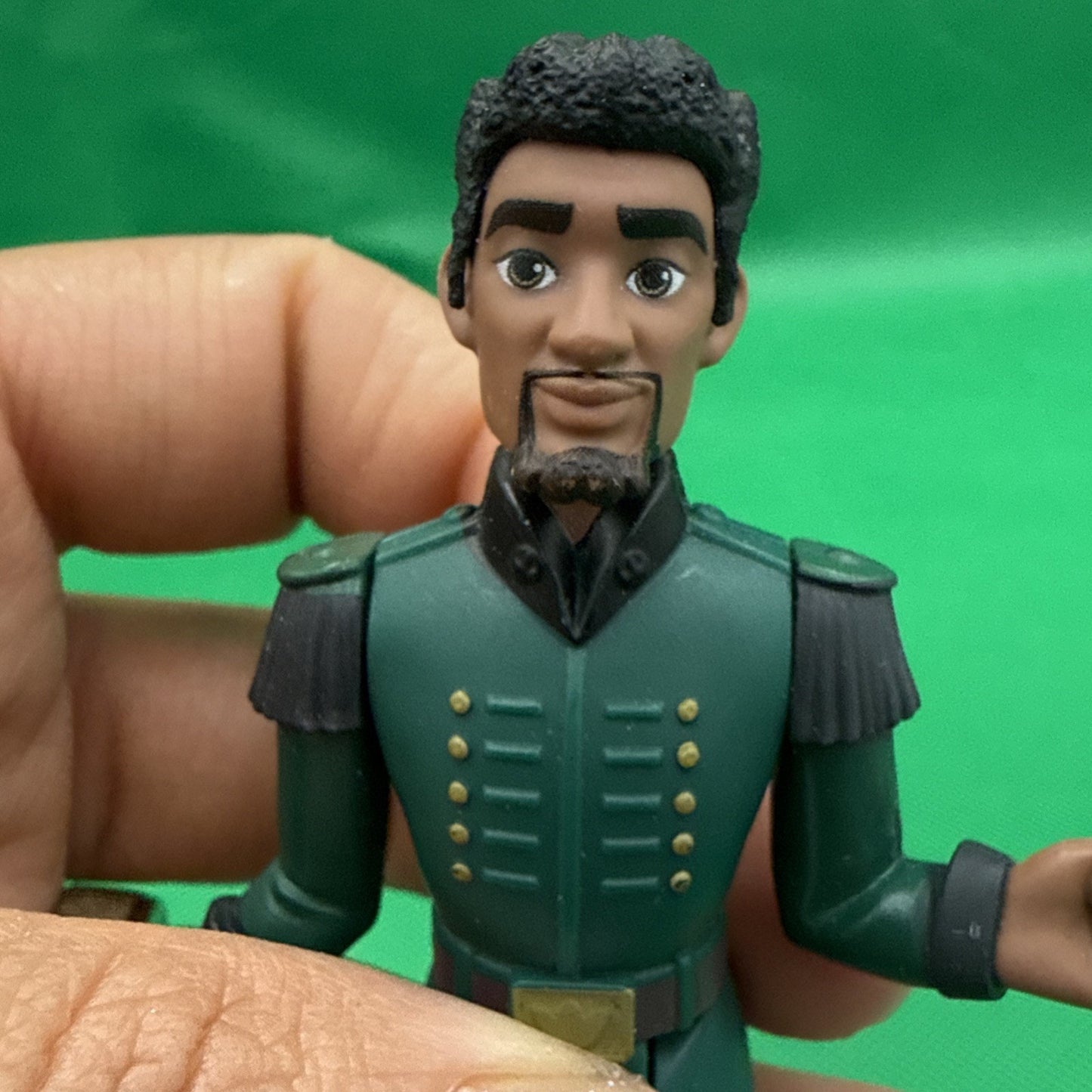 Frozen 2 Adventure Collection Lieutenant Mattias 4-Inch Poseable Figure