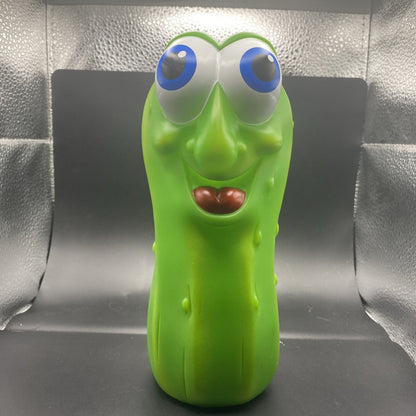 CP Toys Pass The Pickle Game with Pre-Programmed Music for 2 or More Players
