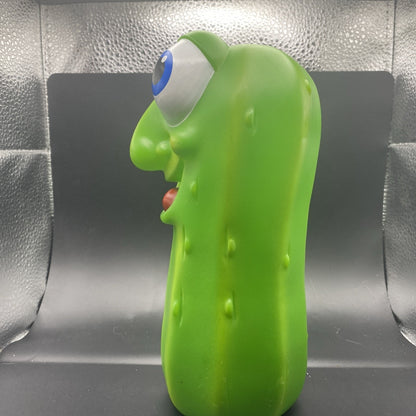 CP Toys Pass The Pickle Game with Pre-Programmed Music for 2 or More Players