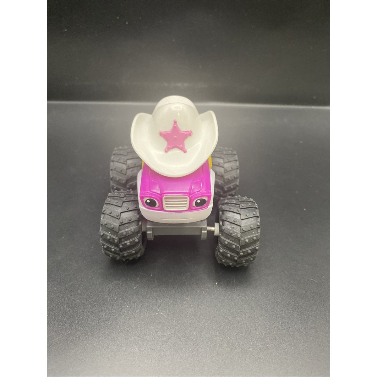 Blaze and the Monster Machines Racer Starla Truck Cowgirl Hat Plastic