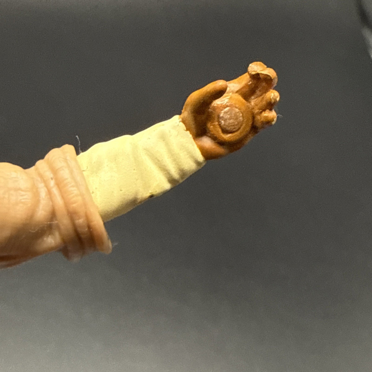 Hasbro Star Wars Mace Windu 3.75" Action Figure 2002 Attack of the Clones. Loose