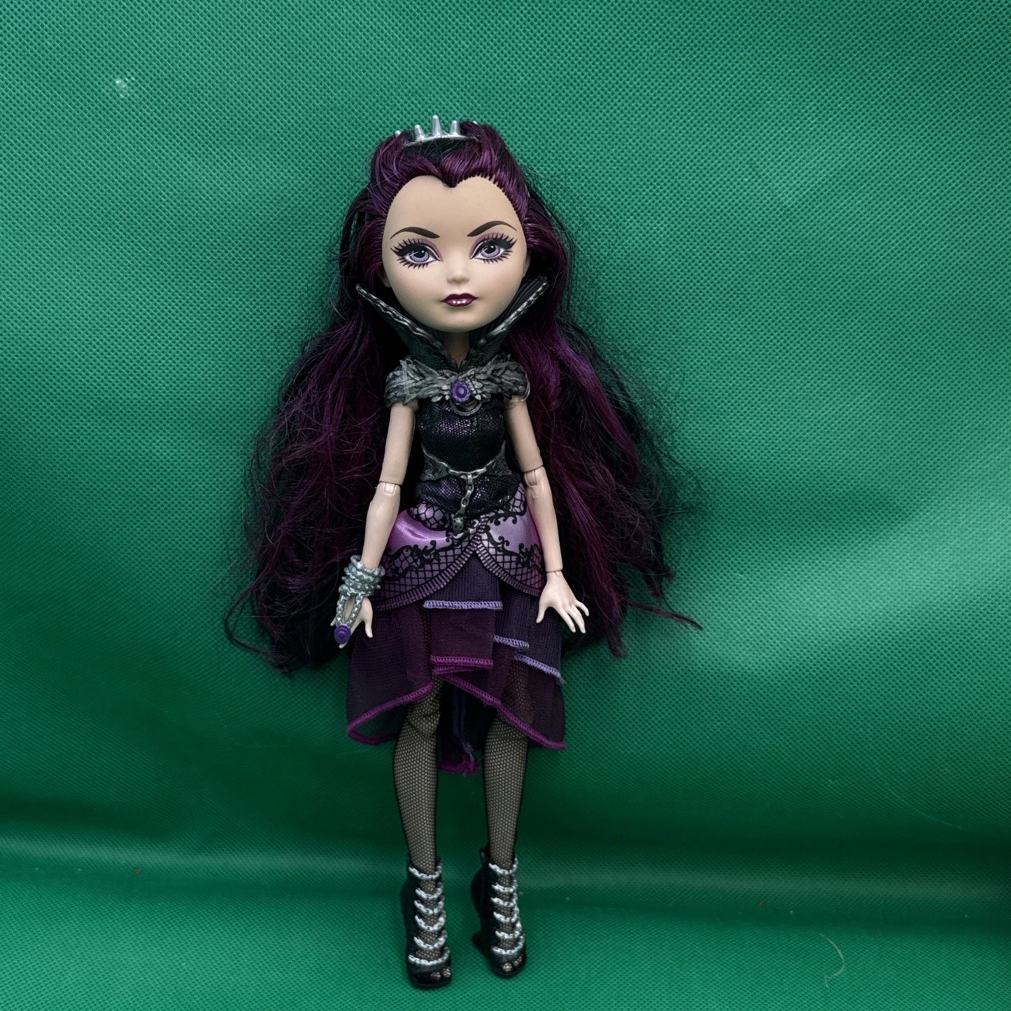 Raven Queen - ever after high doll