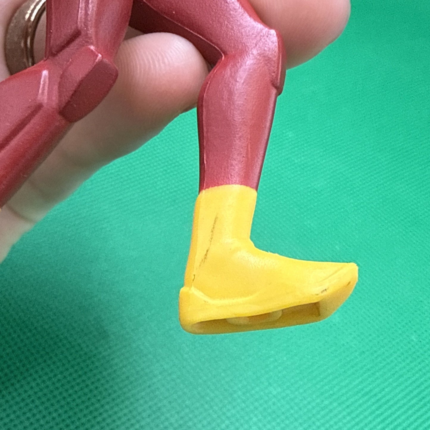 2011 McDonalds Happy Meal Kid Flash Toy Preowned