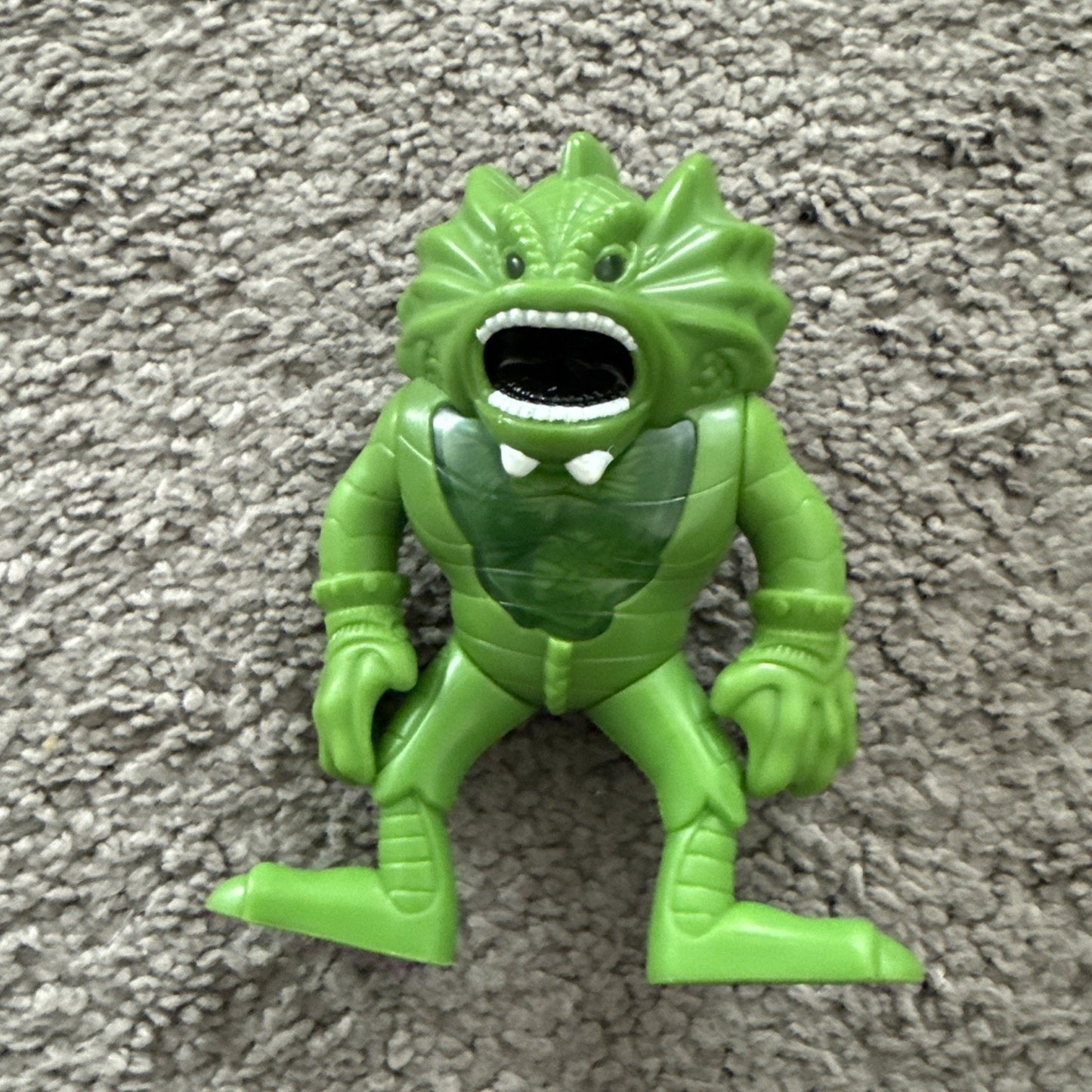 2003 Toy Quest Scream Stretchers McDonalds Green Monster Action Figure 5"