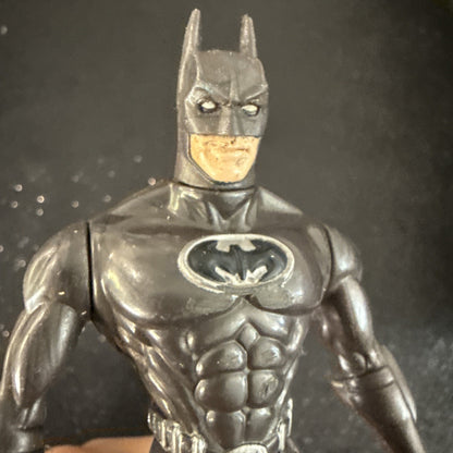 1997 DC Comics Kenner 5" Batman Action Figure Gray-Silver No Cape or Accessories