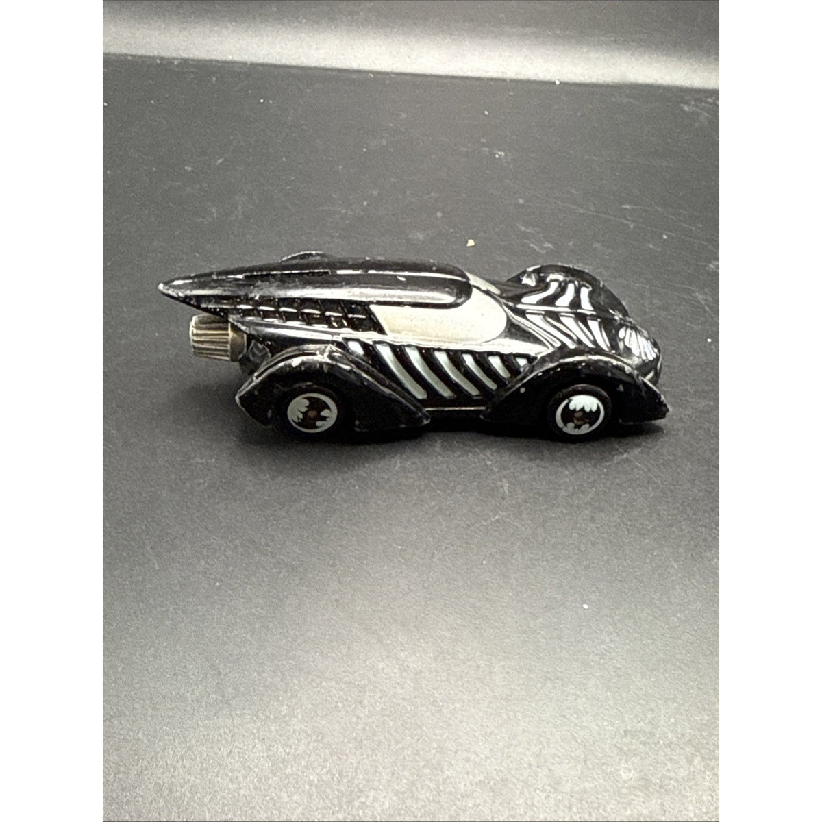 Hasbro 1995 DC Comics Batmobile Batman Forever Diecast Car Missing Wing