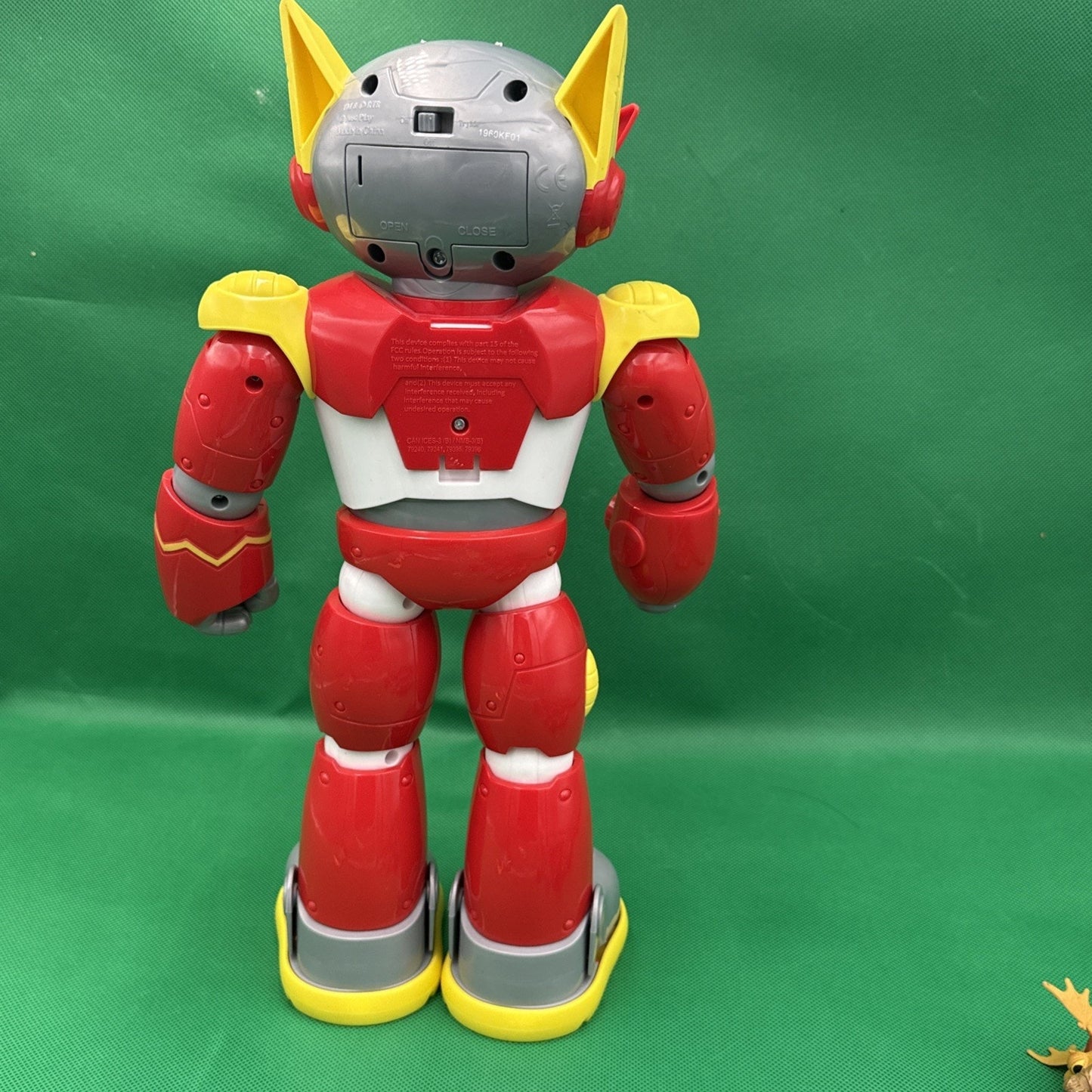Ryan's Ryans Toy Review World Ultimate Red Titan 13” Robot Action Figure Toy