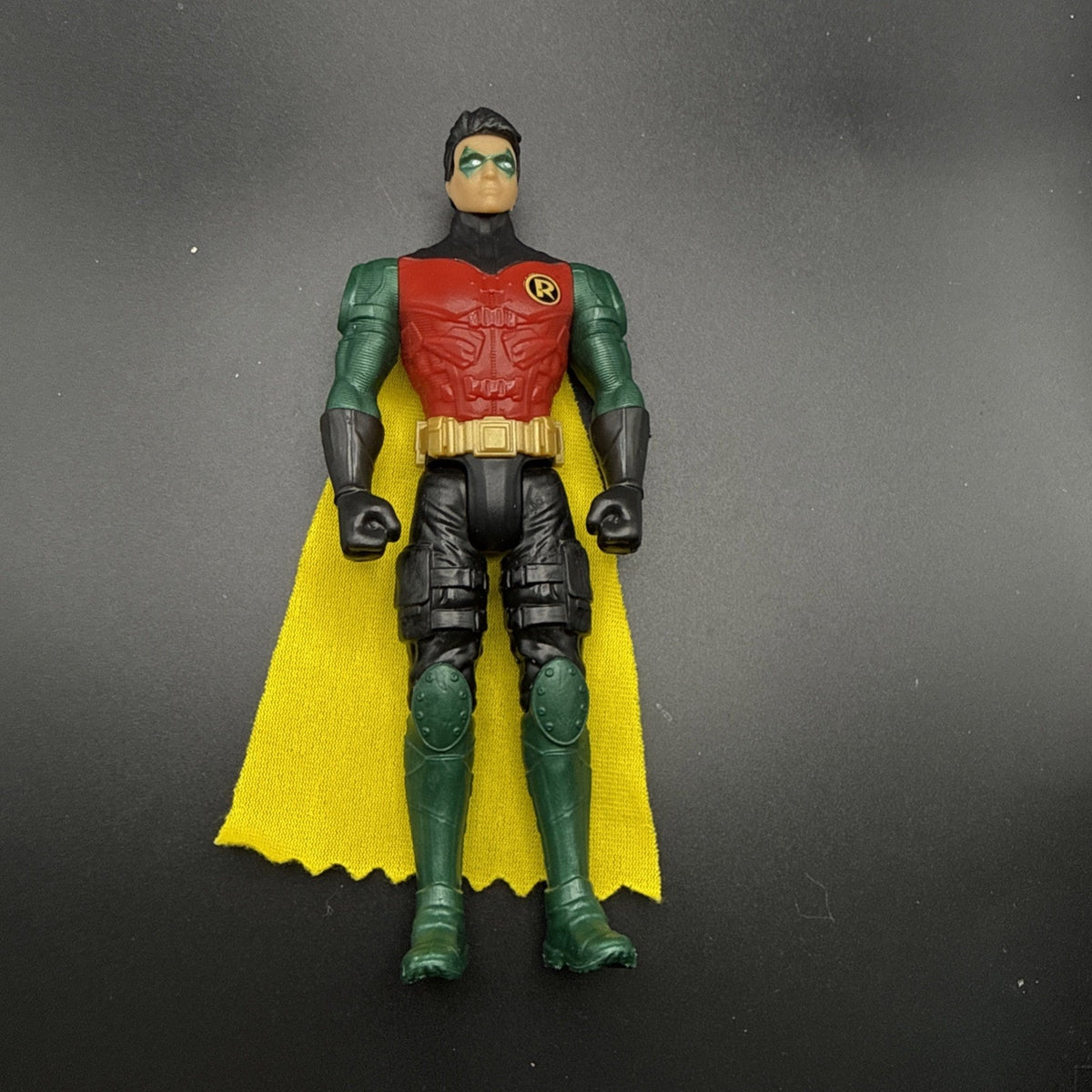 DC Multiverse Red Robin 6" Action Figure with Yellow Cape 2019 Loose