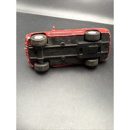 Diecast 2000 Jeep Grand Cherokee ~ 1/42 Scale ~ Red ~ MAISTO