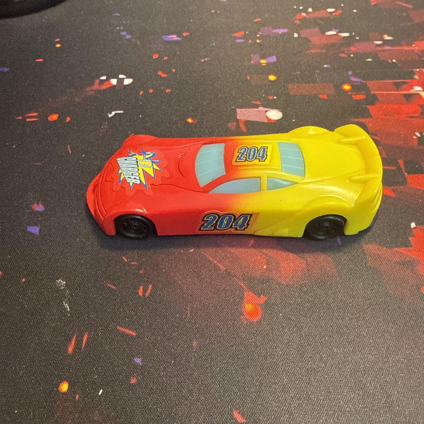 NASCAR Racers Mark McCutchen #204 CHARGER 2001 Wendy’s Toy Car Kids Meal