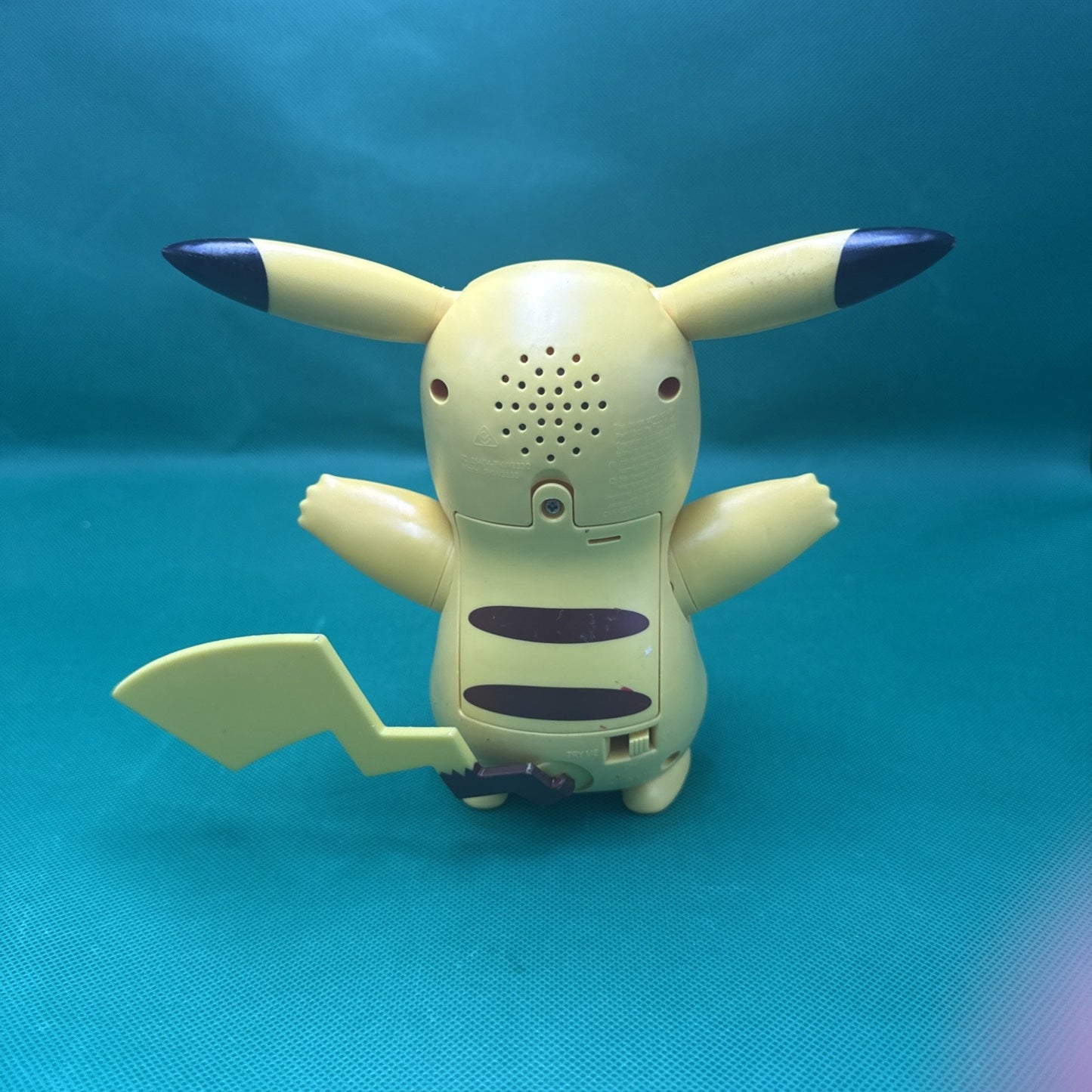 2023 Jazwares Interactive Pikachu Figure Toy Sounds Lights - Needs Battery's