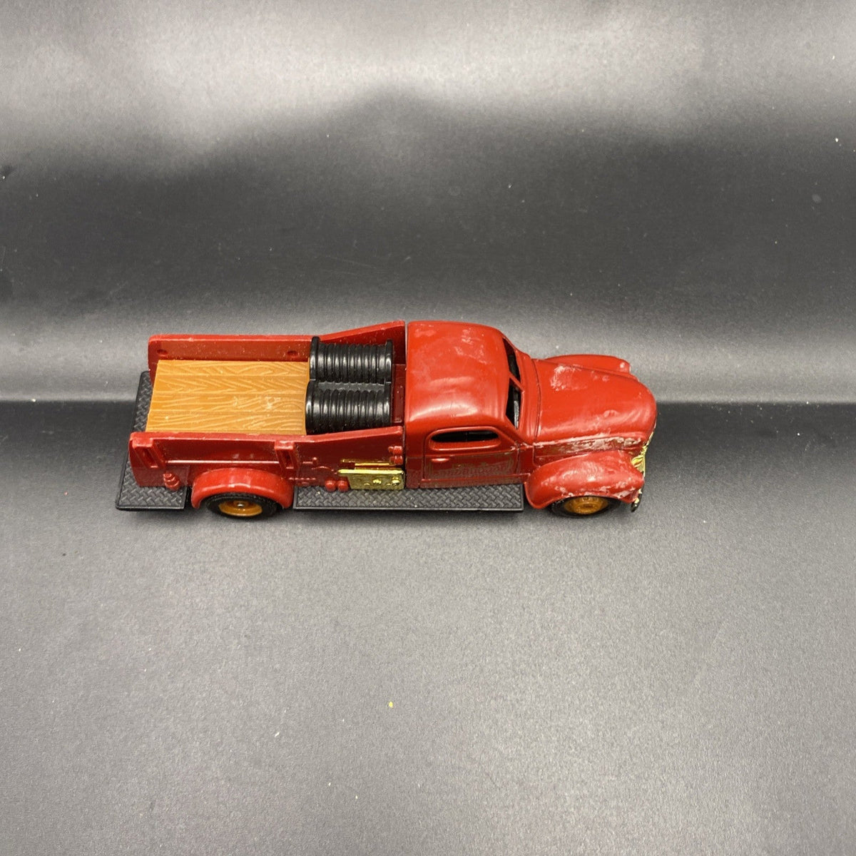 1948 Task Master 1:64 Die Cast #1 Fire Truck (1999 Reader's Digest)