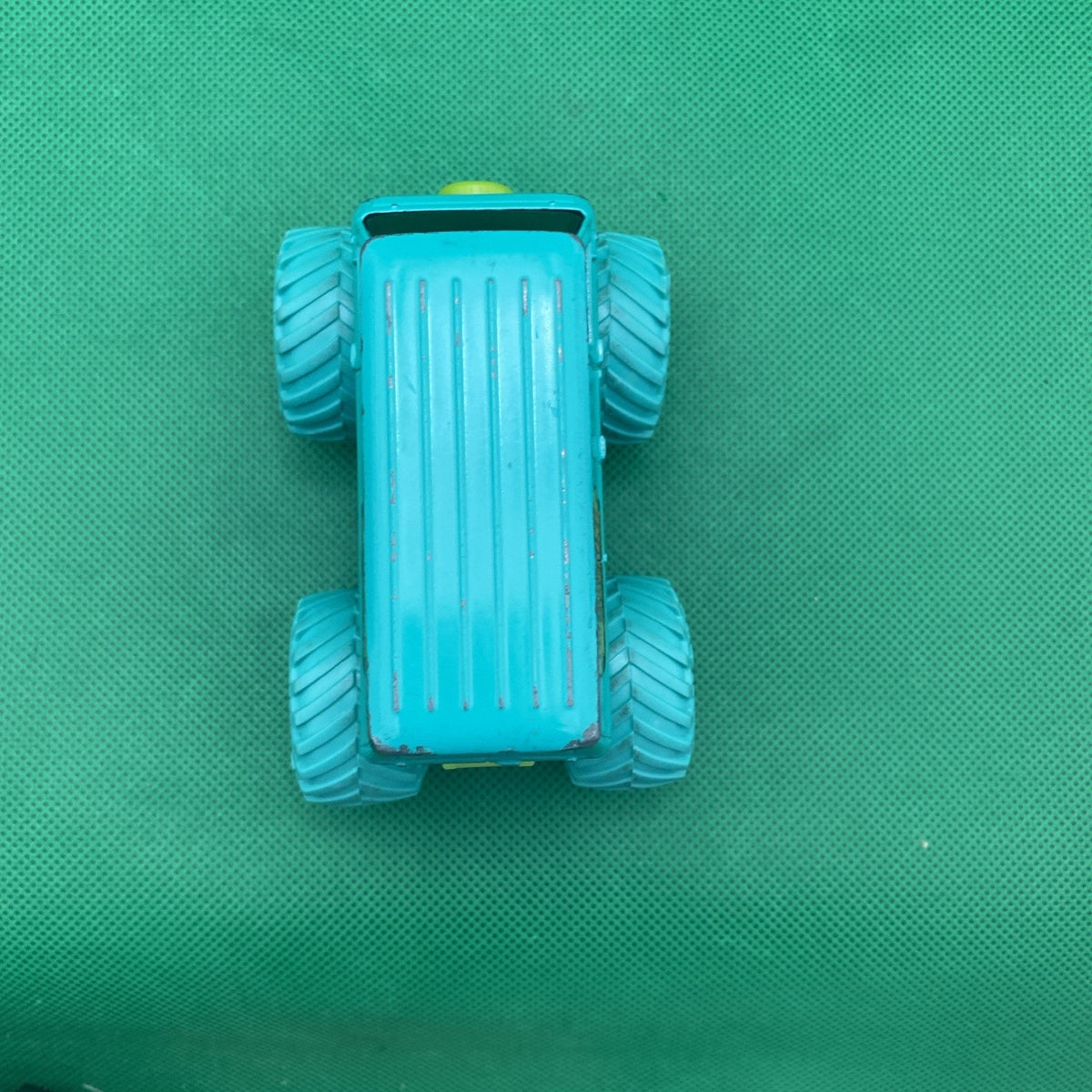Hot Wheels Monster Jam Scooby Doo Mystery Machine Van Truck