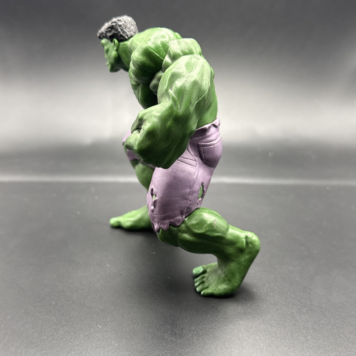 Disney Marvel Avengers The Incredible Hulk 4.5" Action Figure
