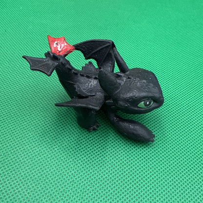 Toothless How To Train Your Dragon DreamWorks 2013 Small Toy Figure