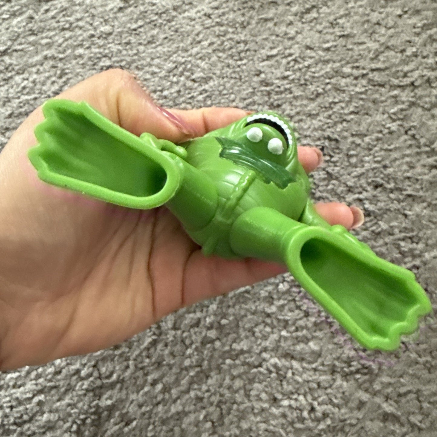 2003 Toy Quest Scream Stretchers McDonalds Green Monster Action Figure 5"