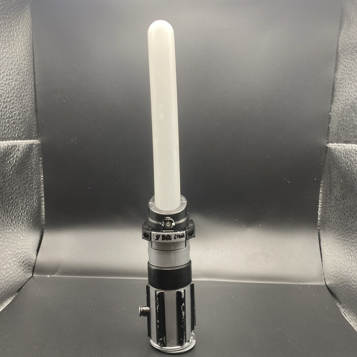 M&Ms Star Wars Mini Light Up Red Lightsaber Candy Dispenser Pre Owned