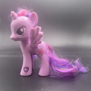 MLP G4 Twilight Sparkle Pearlized Brushable My Little Pony Explore Equestria