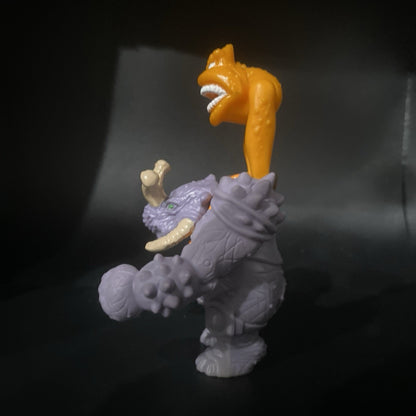 1998 Burger King DreamWorks - Small Soldiers Gorgonites Punch-It Scratch It Toy!