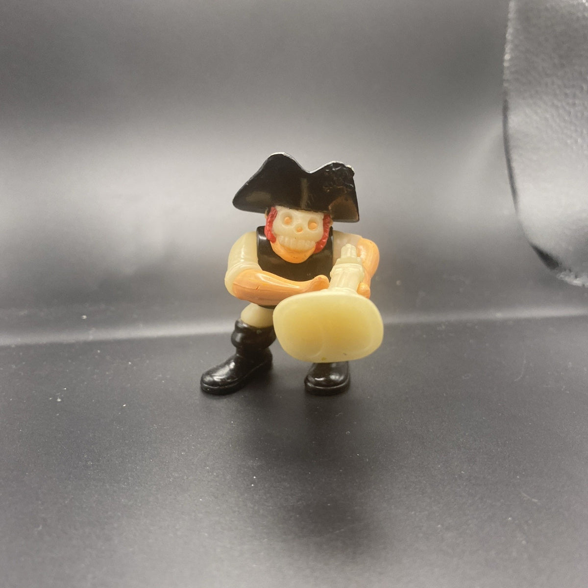 1994 Great Adventures Pirates 2.5" Ghost Raider Figure Glow in Dark Fisher Price