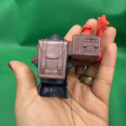 Imaginext DC Super Friends STEPPENWOLF HELMET/AXE PACK accessory