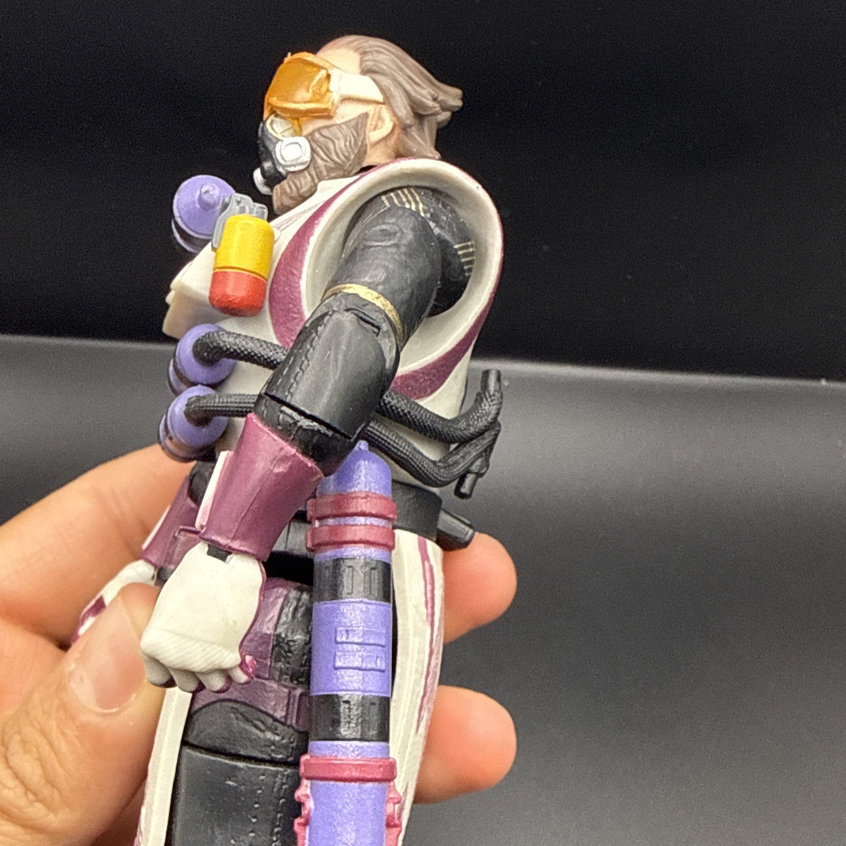 2022 Jakks Pacific Apex Legends CAUSTIC Action Figure #16 | Loose