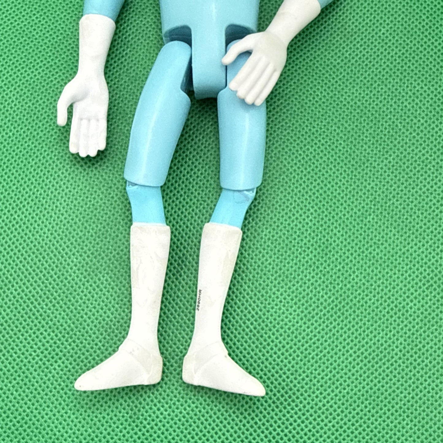Disney Pixar The Incredibles Frozone Talking Interactables Figure Mattel 2020(8)