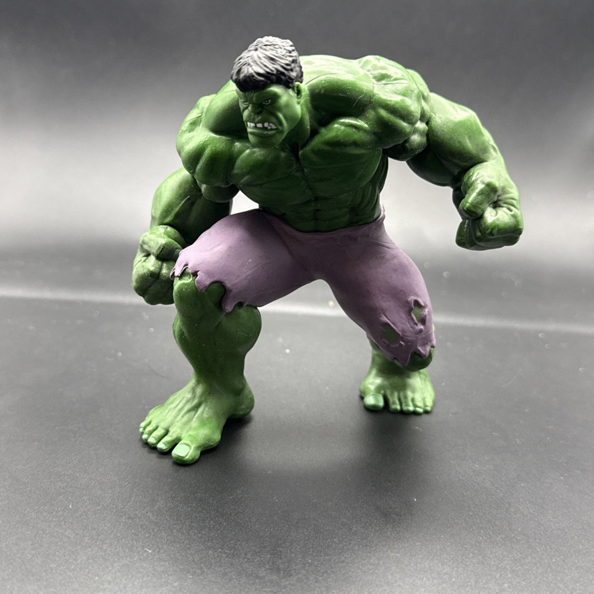 Disney Marvel Avengers The Incredible Hulk 4.5" Action Figure