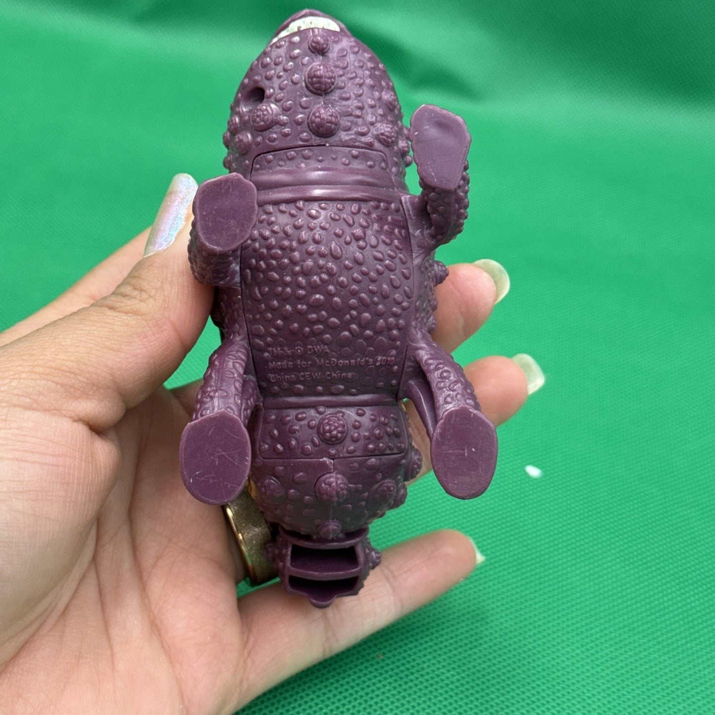 2010 McDonald's Happy meal Dreamworks Purple Gronckle How to train your dragon