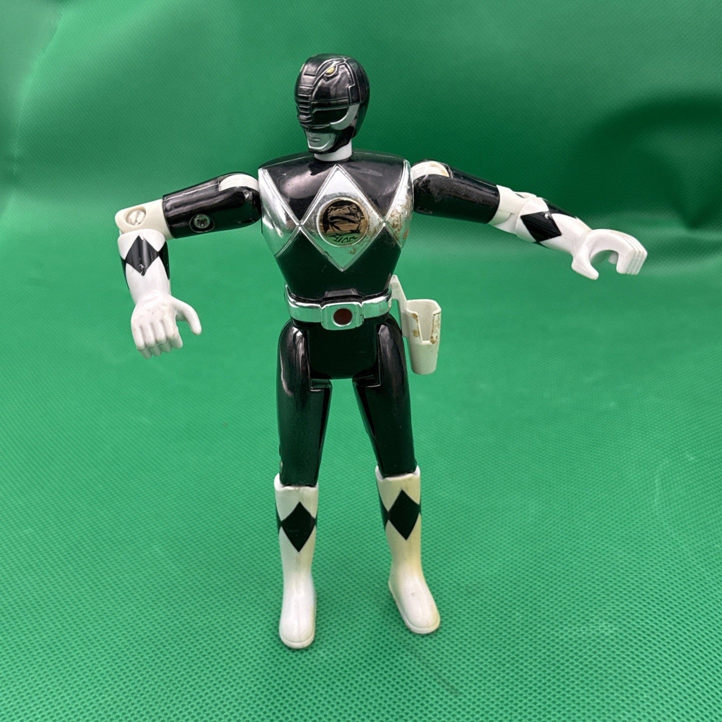 '95 Mighty Morphin Power Rangers The Movie Metallic Black Ranger 5.5" Figure - toyscardscomics