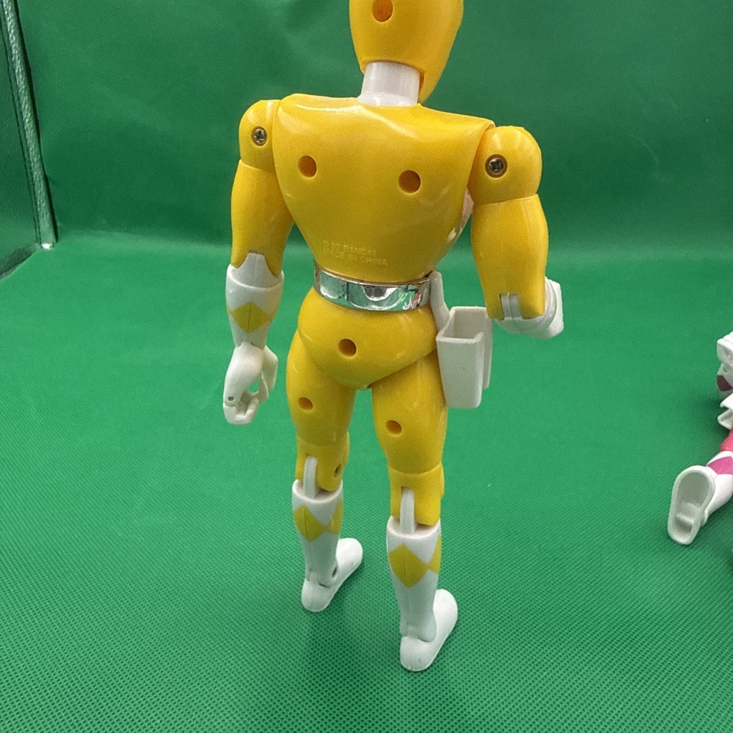 Vintage Bandai Mighty Morphin Power Rangers Yellow Ranger 8” Figure 1993 Loose