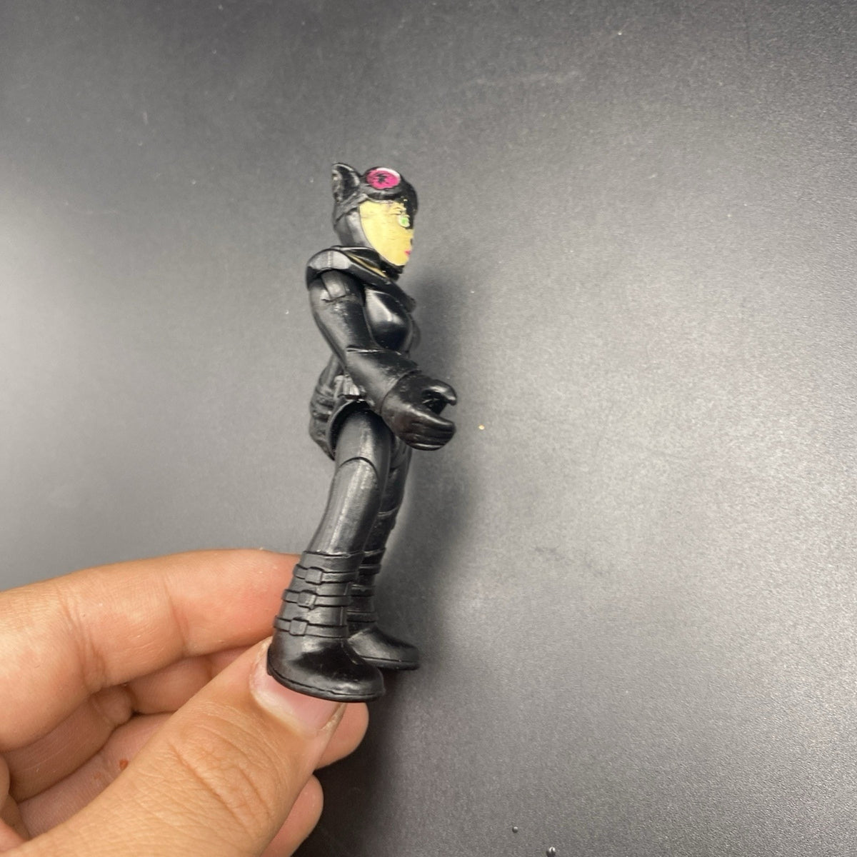 Imaginext DC Super Friends CATWOMAN figure w/pink goggles from Batcave