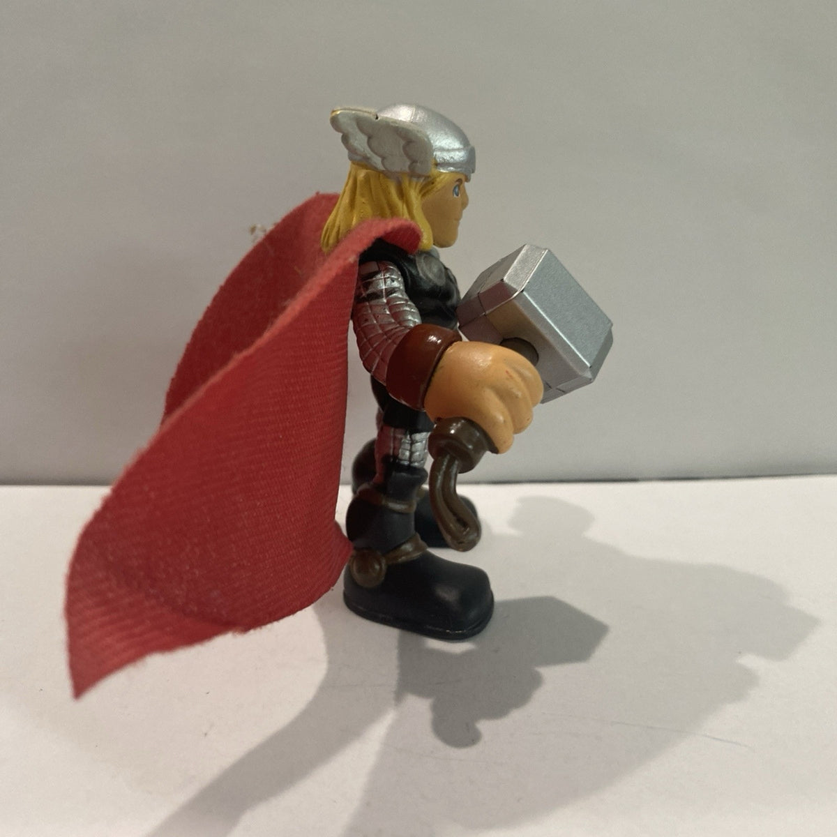 Playskool Marvel Super Hero Adventures THOR Figure With Silver Hammer