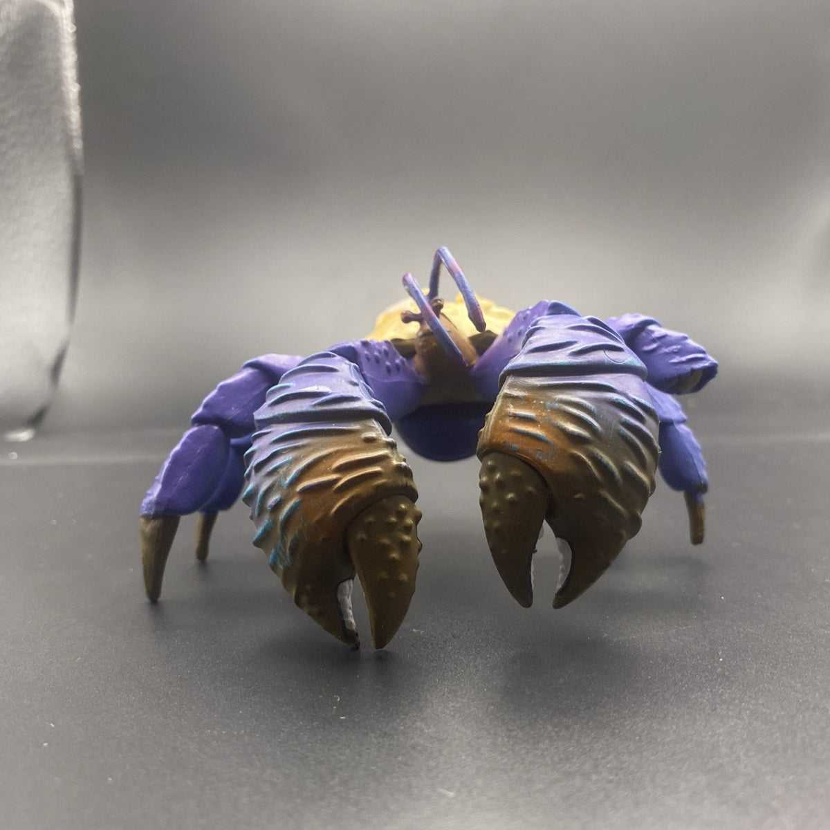 Disney Moana Tamatoa PVC Shiny Coconut Crab Cake Topper Figure