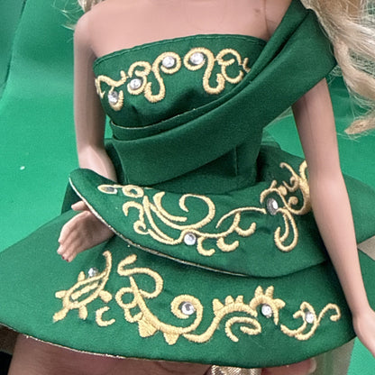 2011 Holiday Barbie Doll Christmas Green Gown Collector Edition Blonde
