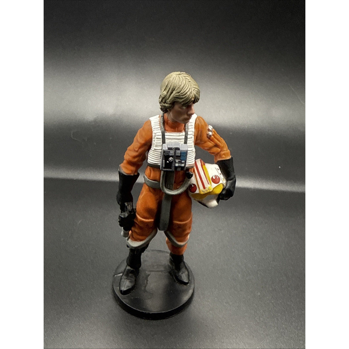 Star Wars Luke Skywalker Pilot loose Disney 4'' action figure on stand