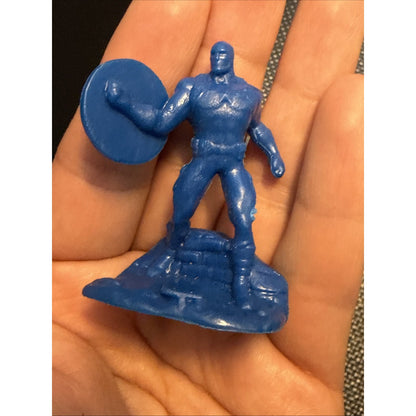Marvel Universe Captain America Minature Cake Topper Figure-New (Minor Wear)
