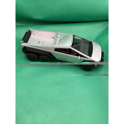 UNKNOWN BRAND PLASTIC SILVER CYBER TRUCK LOOKING FRICTION VEHICLE, Sound Tested