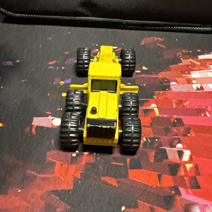 Vintage 1994 Mini Yellow Tonka Die Cast Road Grader Construction Used Toy 3.5"