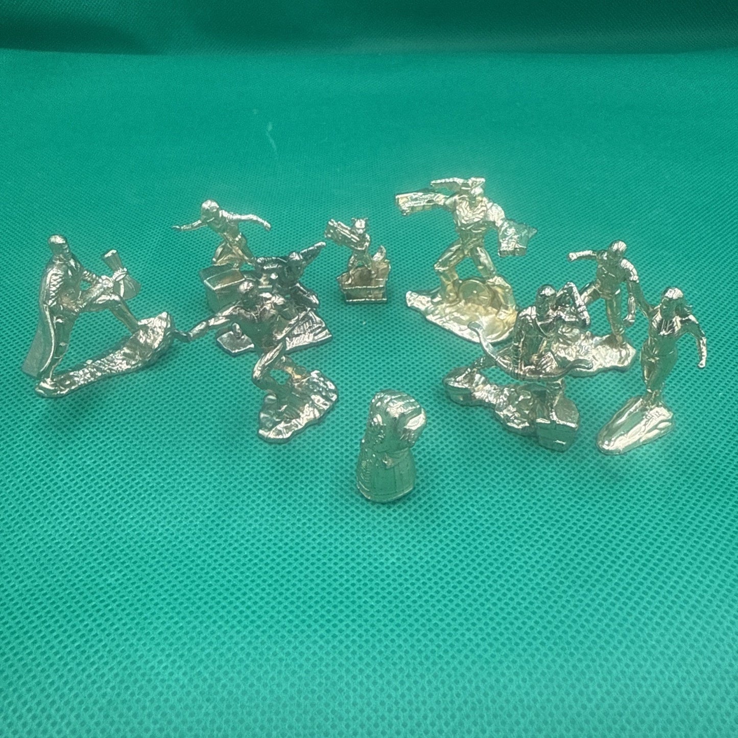 Monopoly Avengers Marvel Game Set of 10 Gold Character Token Pieces