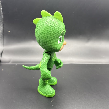 Just Play 2017 PJ Masks Gekko 6" Tall Deluxe Talking Action Figure