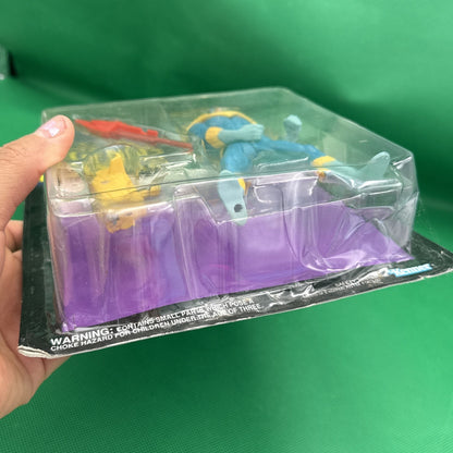 Vintage 1994 Kenner Legends of Batman Nightwing unopened W/ Super Strike Rocket