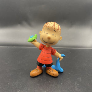 Linus van Pelt with Blanket and Plane Peanuts 3" PVC Figure Just Play