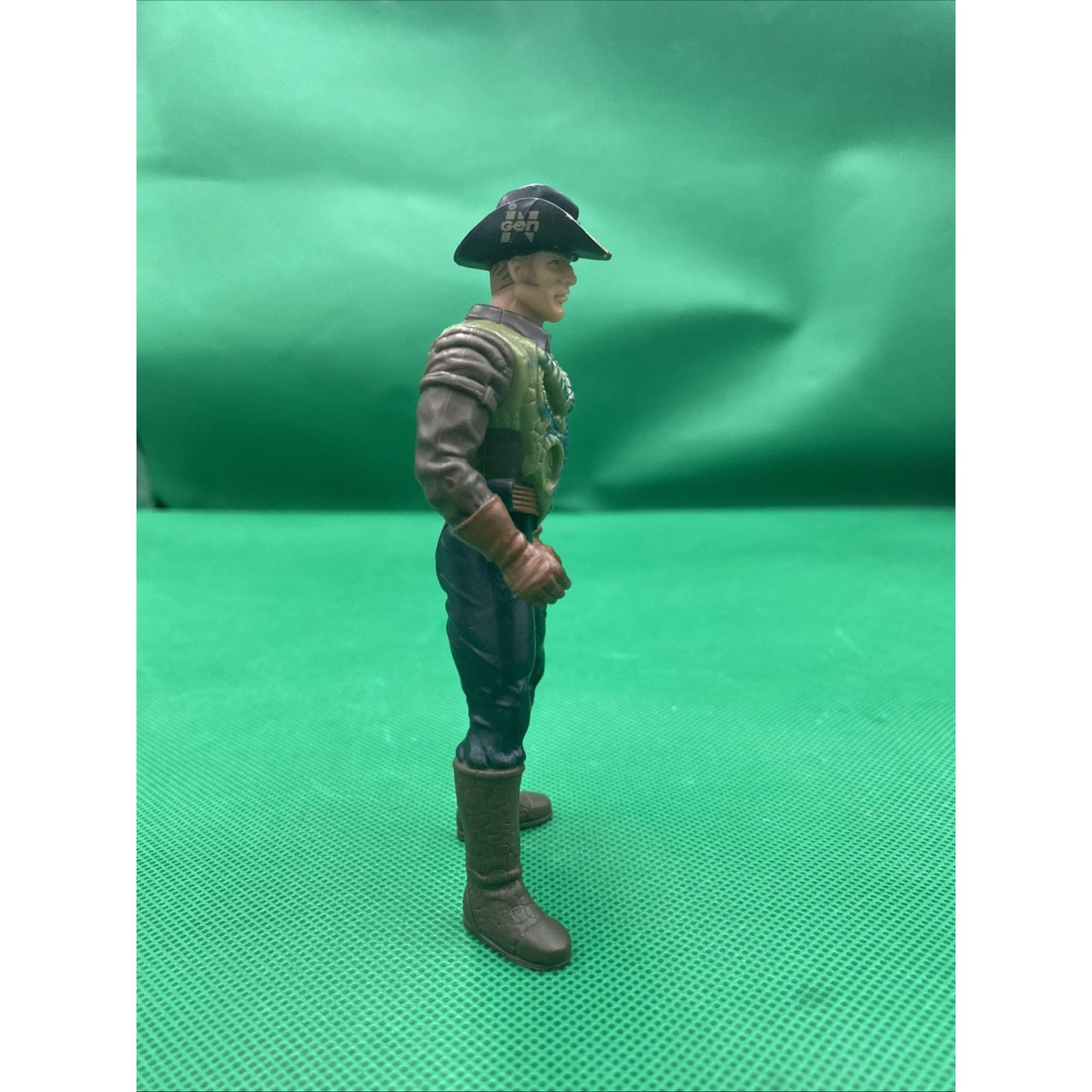 Vintage 1997 Jurassic Park The Lost World Roland Tembo Action Figure Toy